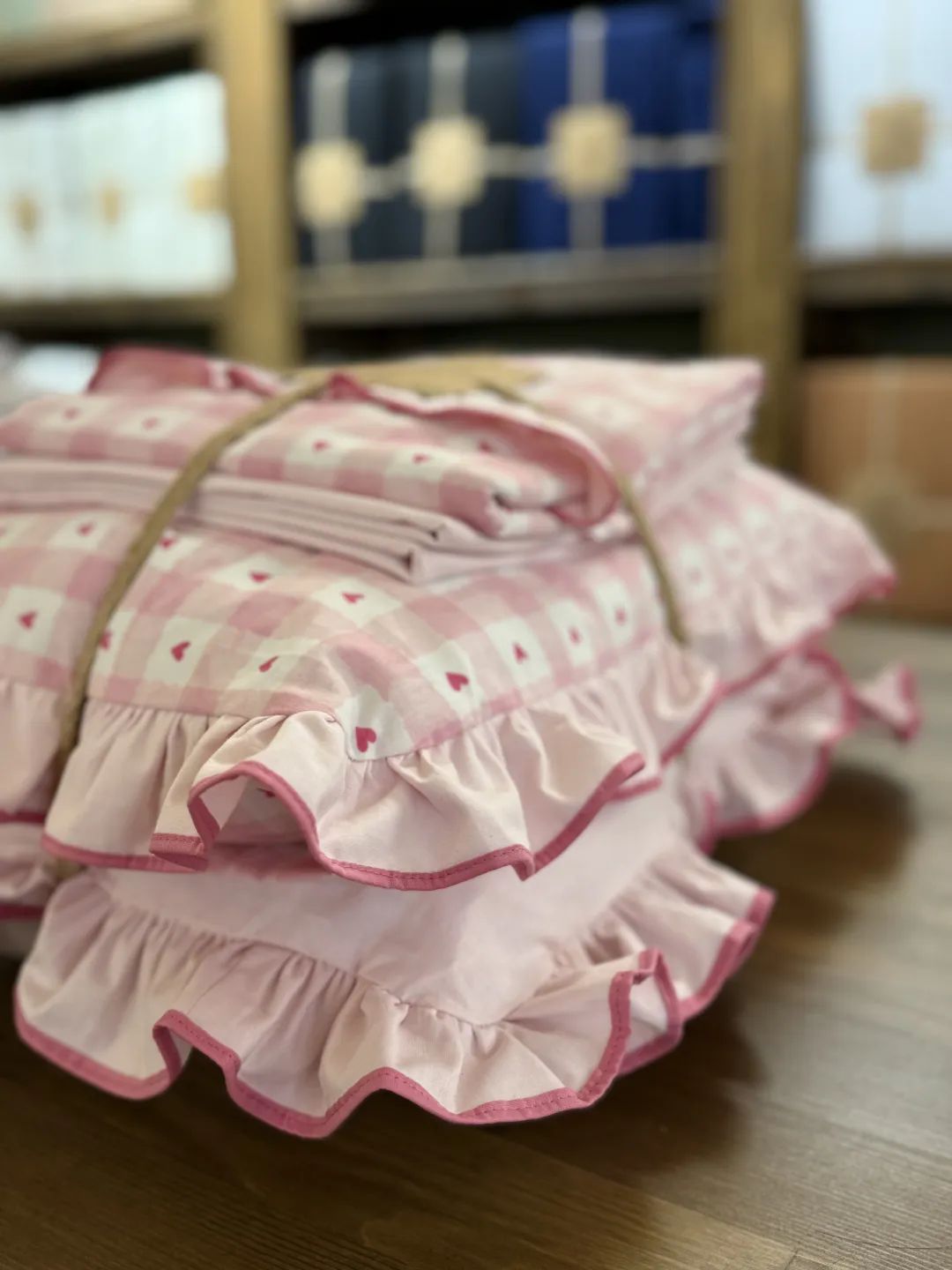 Pembe-Kalpli-Potikare-Bebek-Nevresim-Takimi