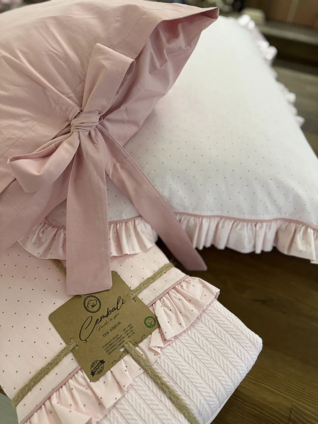 Puantiyeli Pembe  Pike Tak�m�